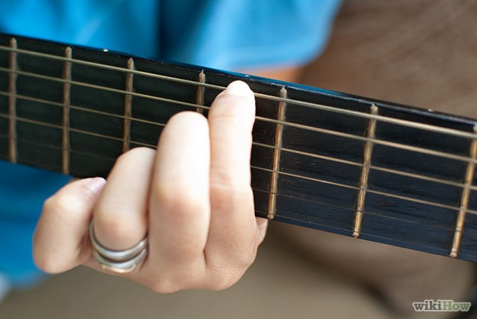 vi-tri-cac-day-dan-guitar