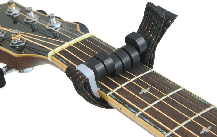 capo-guitar-dac-biet